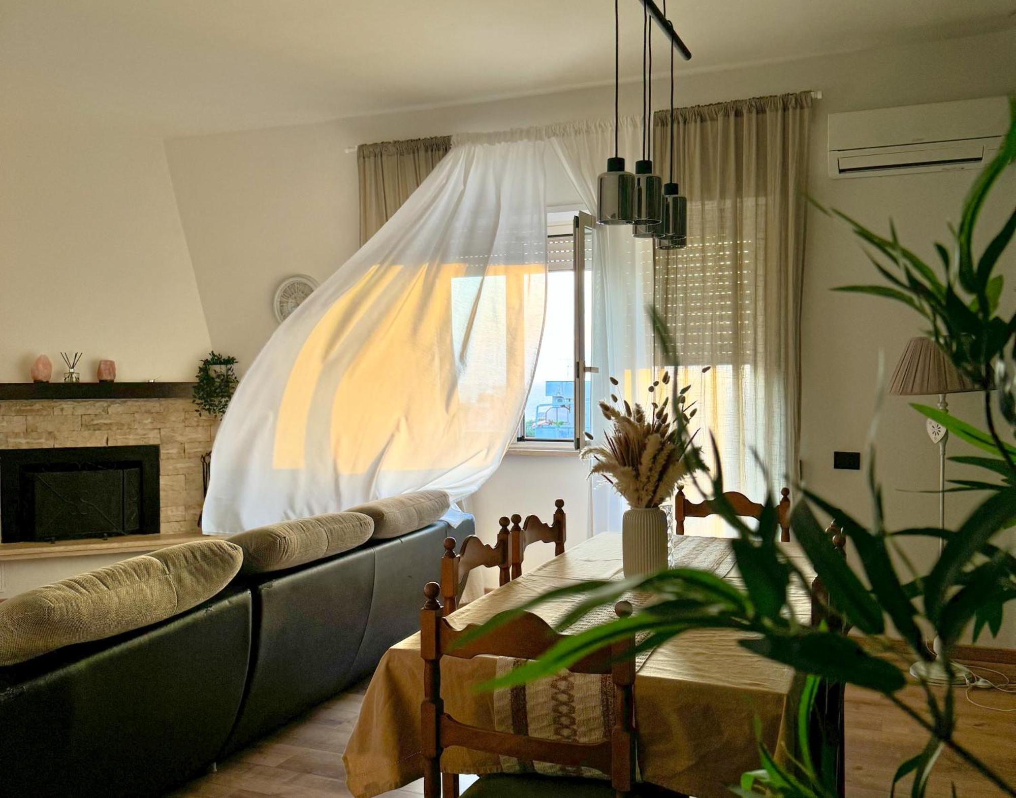 Kesya Seaview Apartment - Attico - 50Mt Dal Mare Anzio Luaran gambar