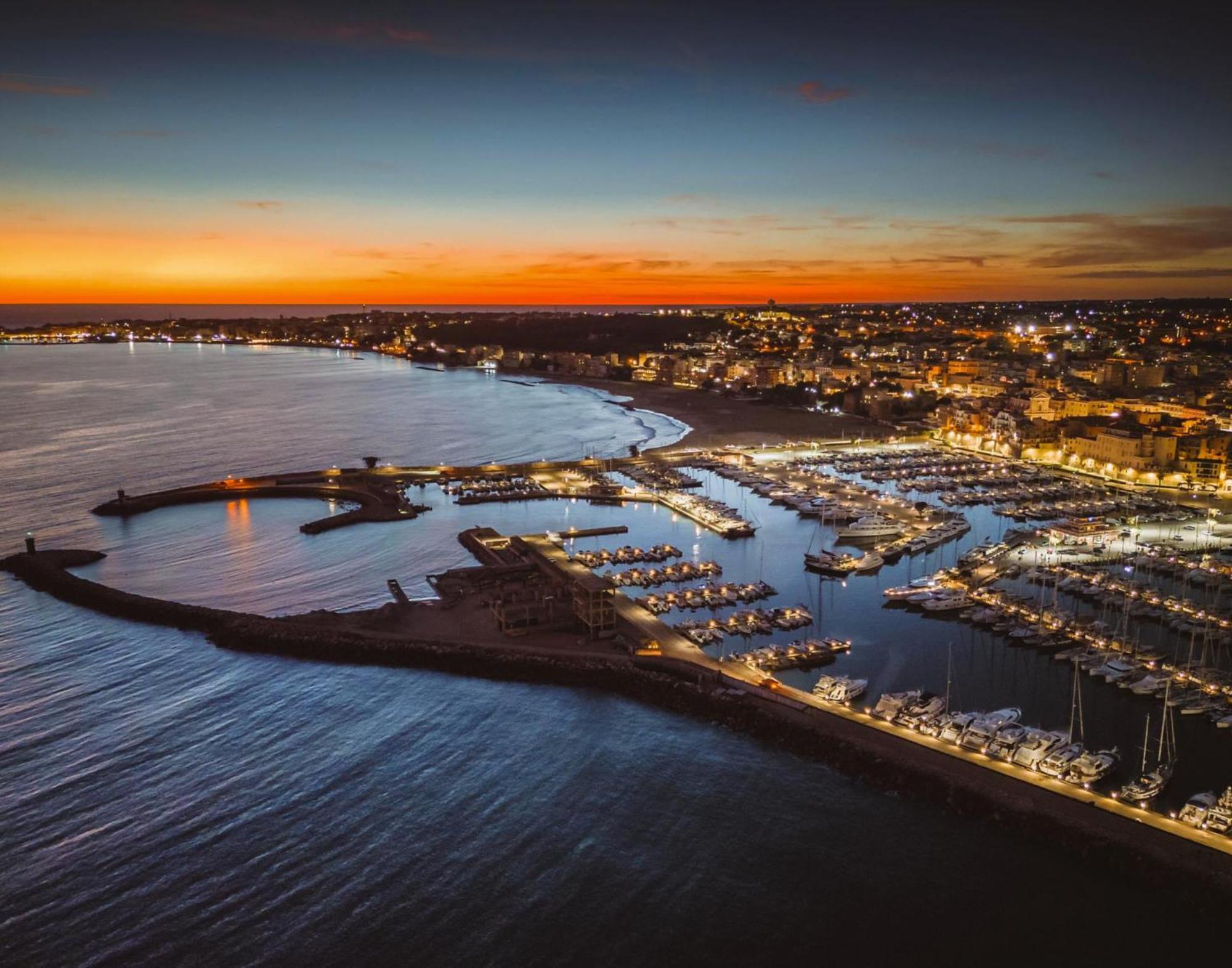 Kesya Seaview Apartment - Attico - 50Mt Dal Mare Anzio Luaran gambar